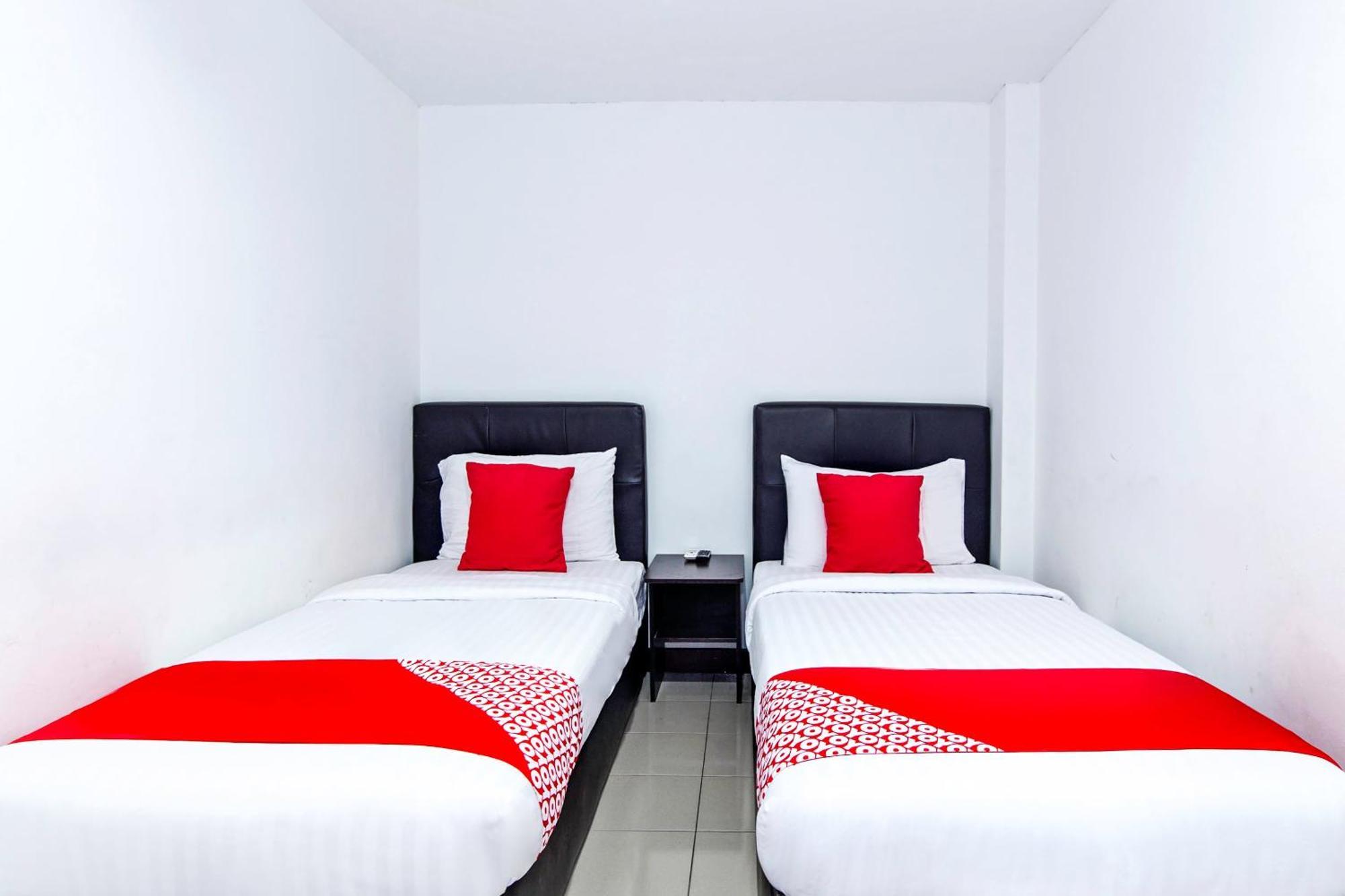 Super Oyo 321 Hotel D'Elegant Куала-Лумпур Экстерьер фото