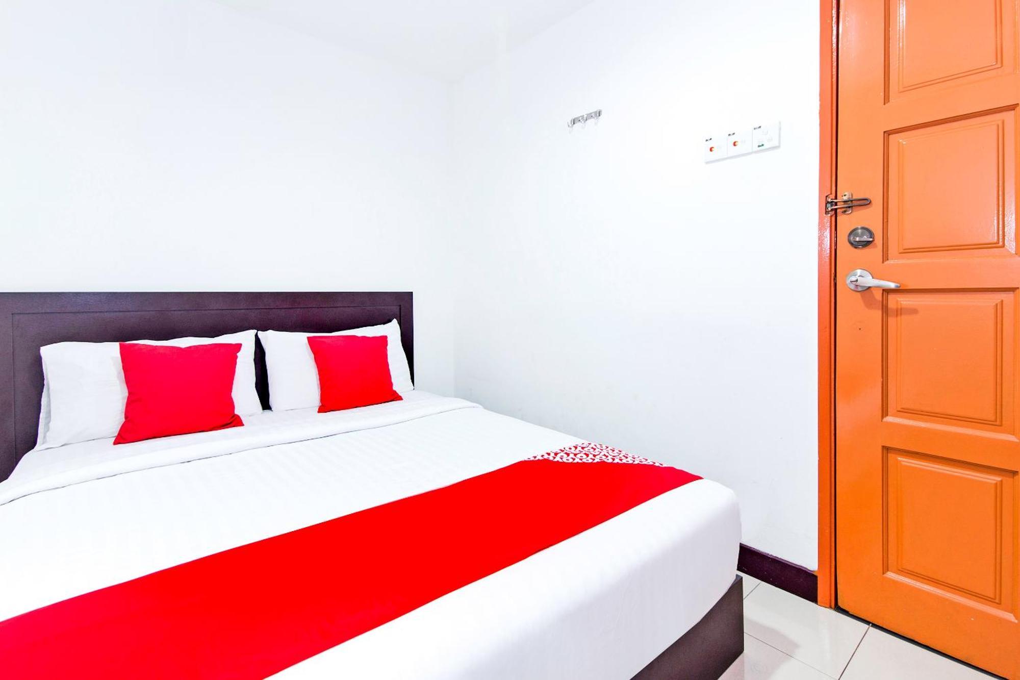Super Oyo 321 Hotel D'Elegant Куала-Лумпур Экстерьер фото