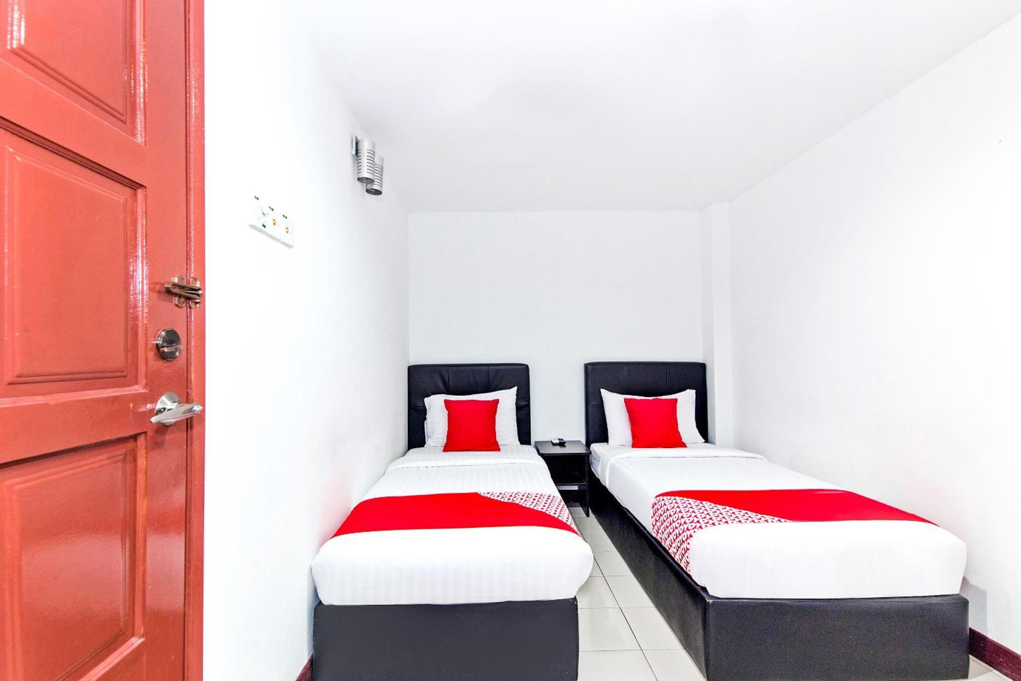 Super Oyo 321 Hotel D'Elegant Куала-Лумпур Экстерьер фото